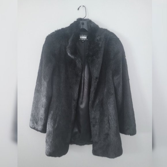 Olivia Black Faux Fur Open Front Winter Lapel Jacket/Coat Size Small - Picture 1 of 11